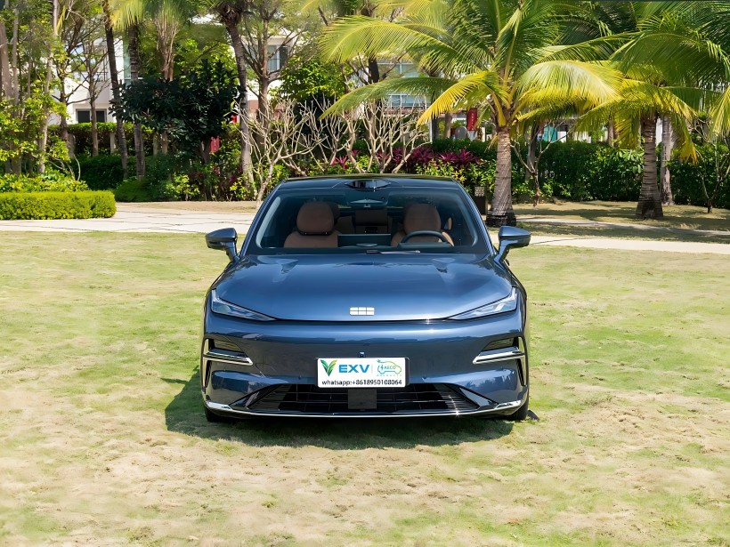 Geely Galaxy Xingyao 8 розпочне передпродаж 9 квітня і буде запущена на ринку в травні.