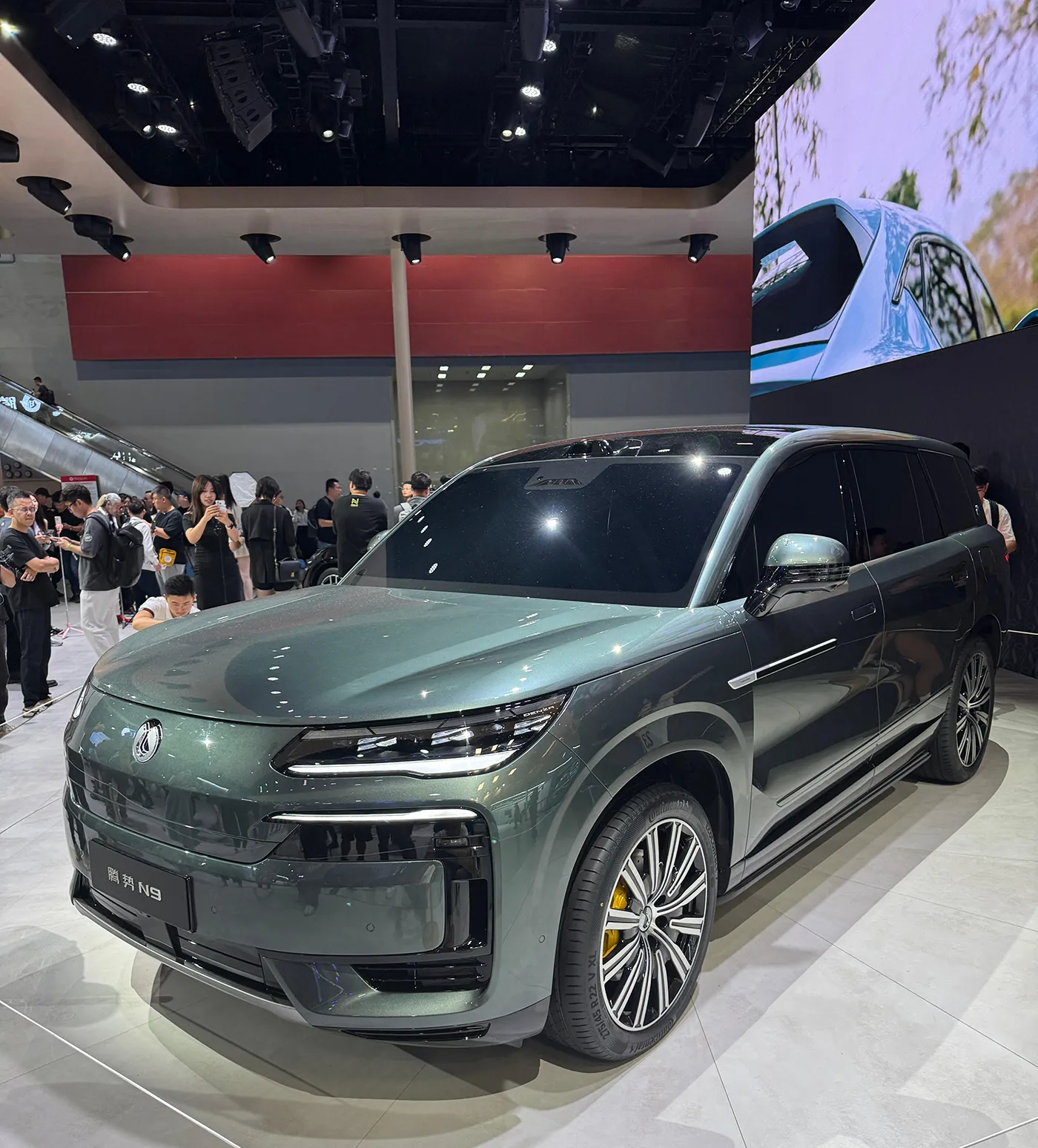 Denza N9 Black Warrior Edition з чорним зовнішнім набором офіційно представлений - тепер доступний для придбання