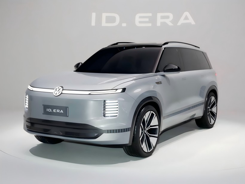 Виробнича версія позашляховика з розширеним діапазоном, Volkswagen id.era, очікується, що дебютує на автосалоні Гуанчжоу та потрапить на ринок у Q1 2026.